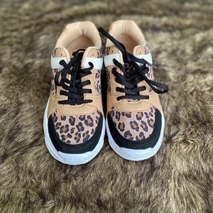 Leopard print sneakers